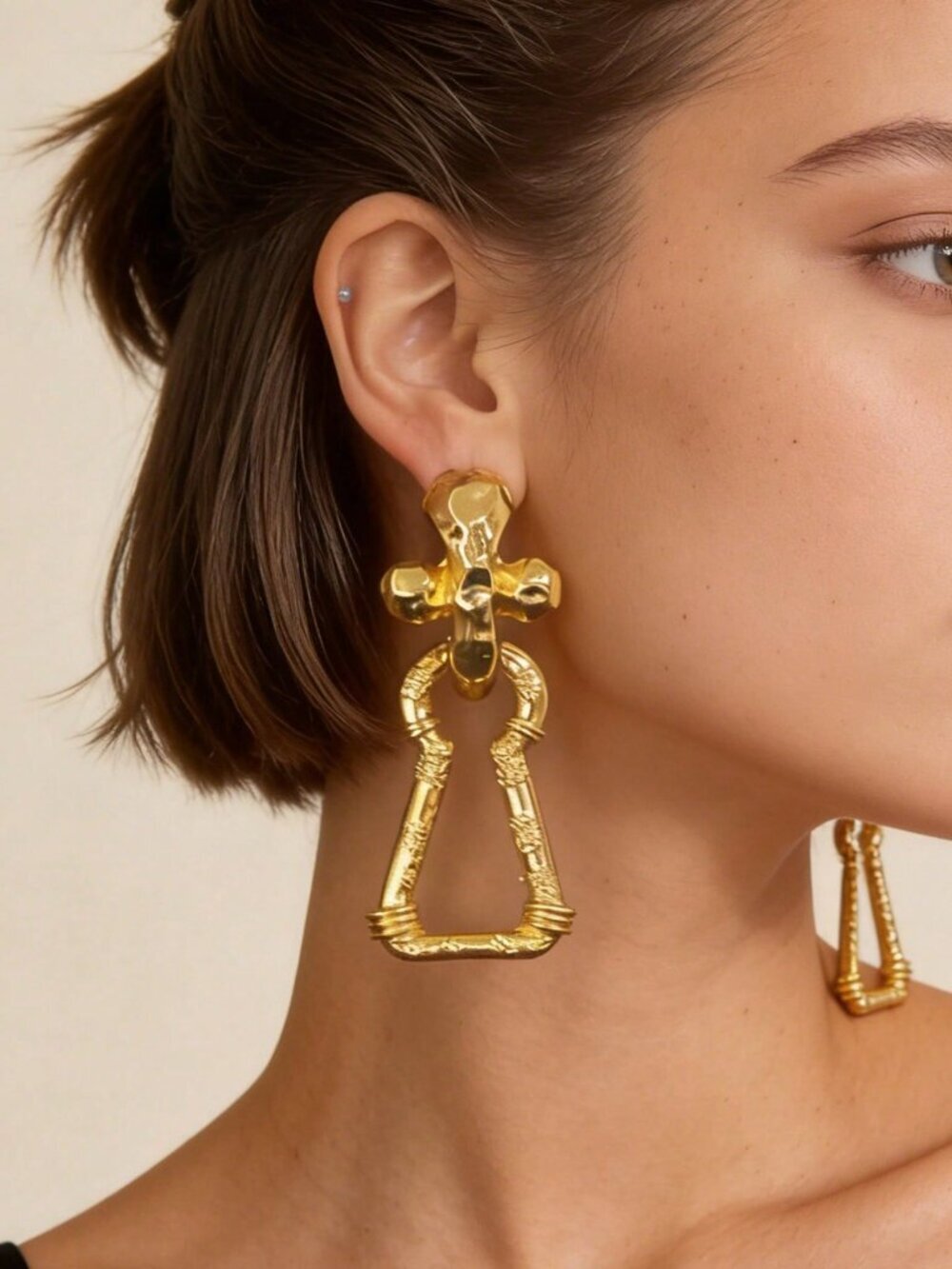 Gold or silver Women's Luxury Geometric Exaggerated Earrings,